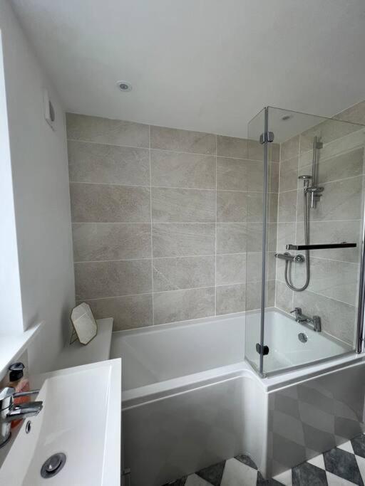 Apartamento Ashton Mews - In The Heart Of Broadstairs Exterior foto